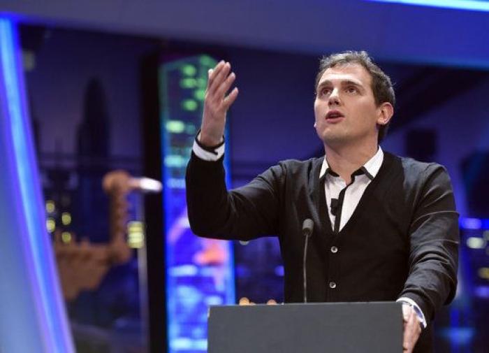 Rivera: "Yo no quiero entrar en un Gobierno con Sánchez, pero sí desbloquear la situación"