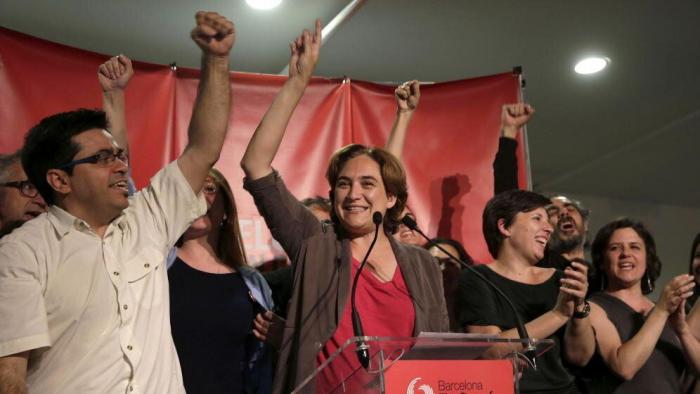 Colau negocia un acuerdo de gobierno con Maragall y no aclara si aceptará los votos de Valls