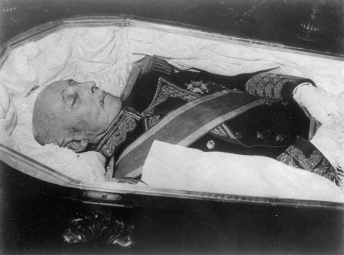 Así es la sepultura en Mingorrubio (El Pardo) que acogerá los restos de Franco