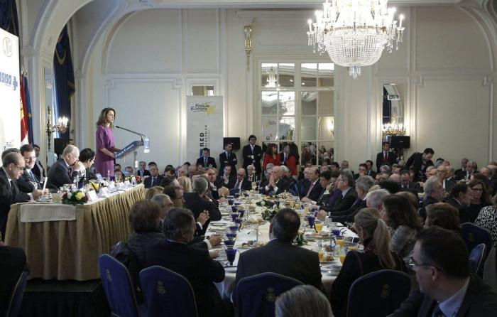 Cospedal se acoge a su derecho a no declarar en la comisión parlamentaria de la 'Kitchen'