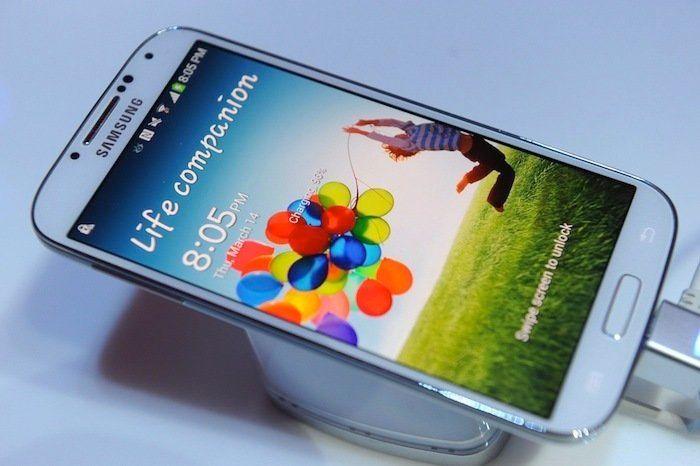 Galaxy 4: características del nuevo teléfono de Samsung en su batalla contra el Iphone (FOTOS)