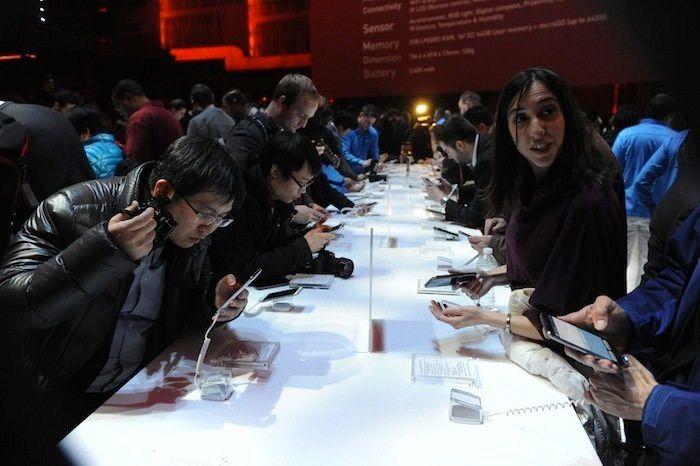 Galaxy 4: características del nuevo teléfono de Samsung en su batalla contra el Iphone (FOTOS)