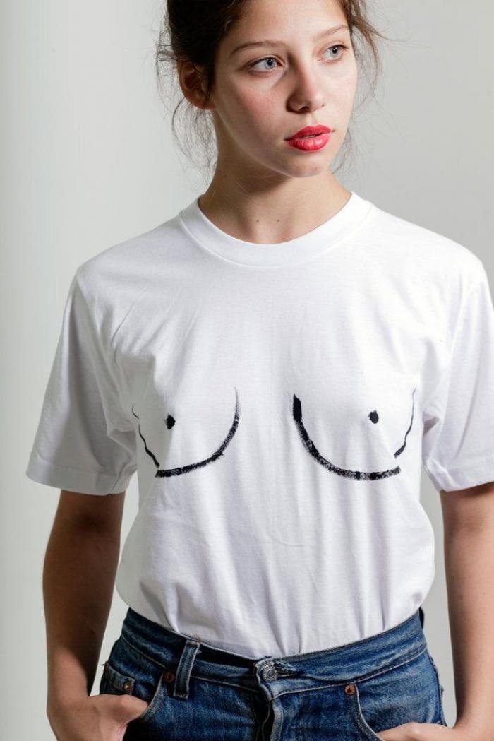 La comentada camiseta con la que el portavoz de Facua ha aparecido en La Sexta