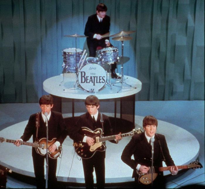 Ariana Grande iguala un récord histórico de Los Beatles