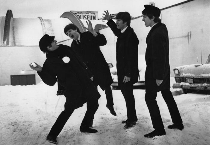 Ariana Grande iguala un récord histórico de Los Beatles