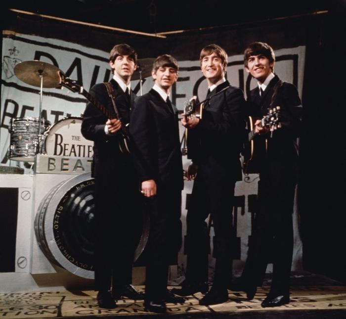 Ariana Grande iguala un récord histórico de Los Beatles