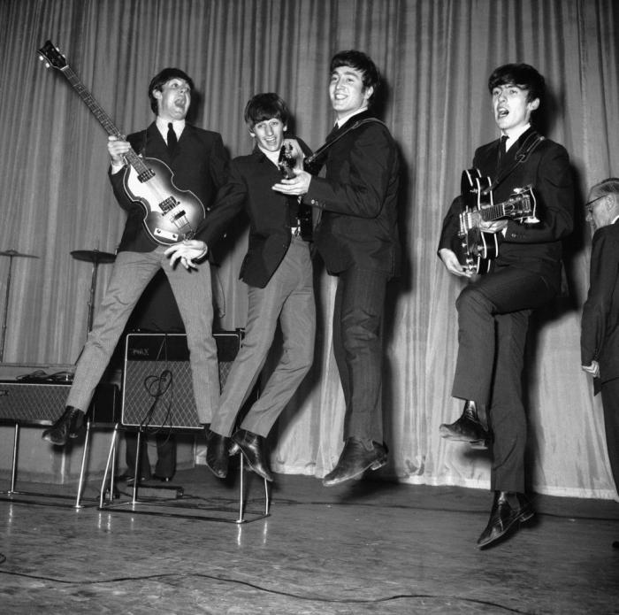 Ariana Grande iguala un récord histórico de Los Beatles