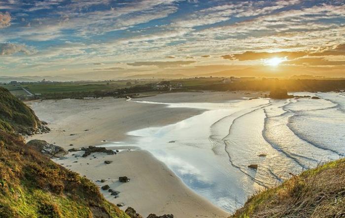El PP filtra un sondeo encargado por el PP que dice que el PP ganará las elecciones en Asturias