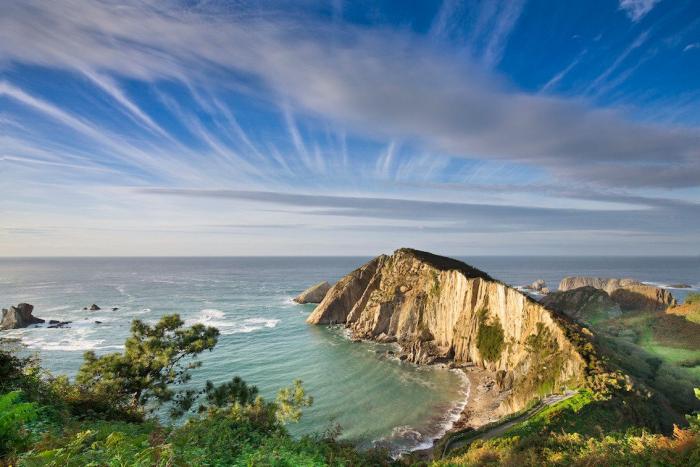 El PP filtra un sondeo encargado por el PP que dice que el PP ganará las elecciones en Asturias