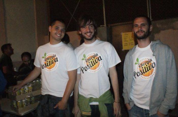 Las mejores camisetas de Compromís (FOTOS)