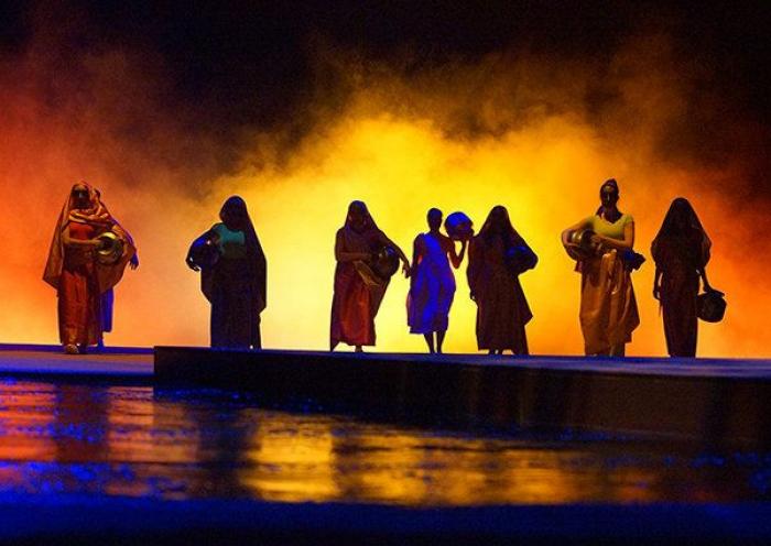 El largo río tranquilo