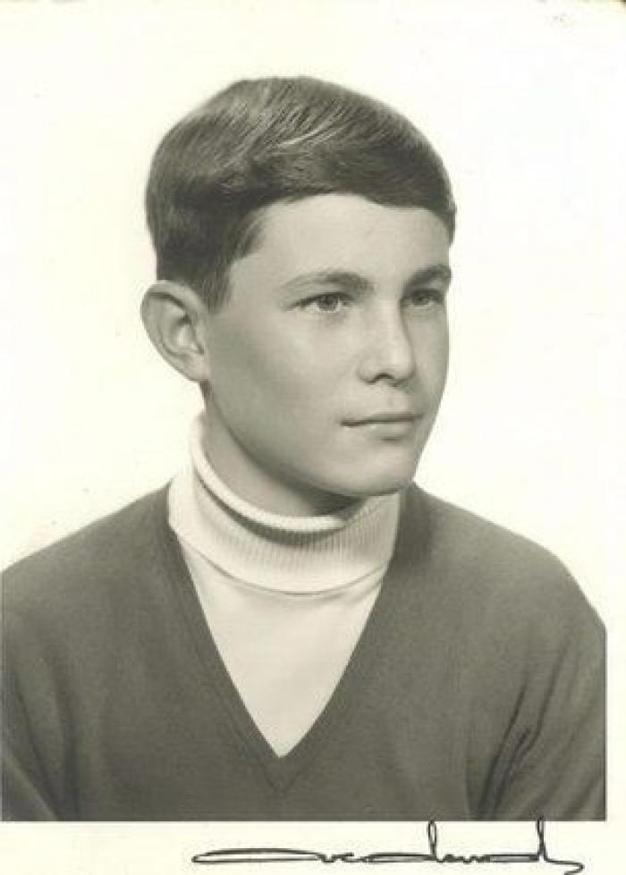 Tu lista de contactos políticos en Whatsapp: Aguirre, Cantó, Bosch, Tudanca...