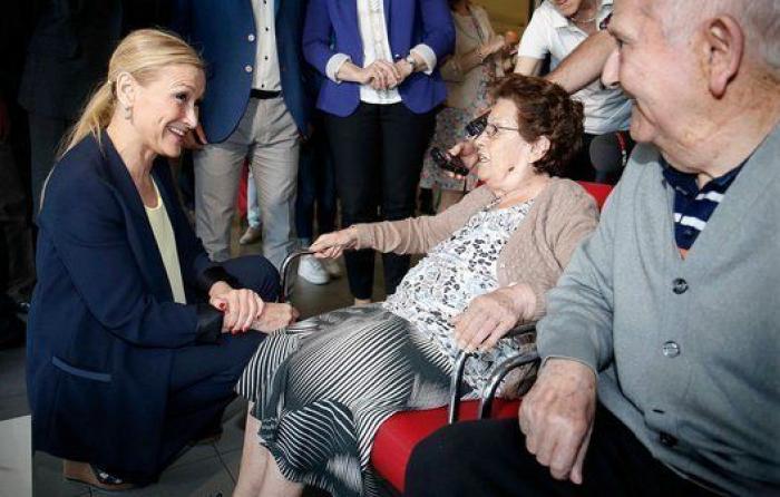 Cifuentes: "No me gusta la política que se está haciendo, no me gusta la clase política en general"