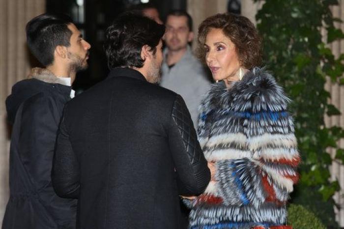 Los impresionantes escotes de Versace en la Semana de la Moda de Paris