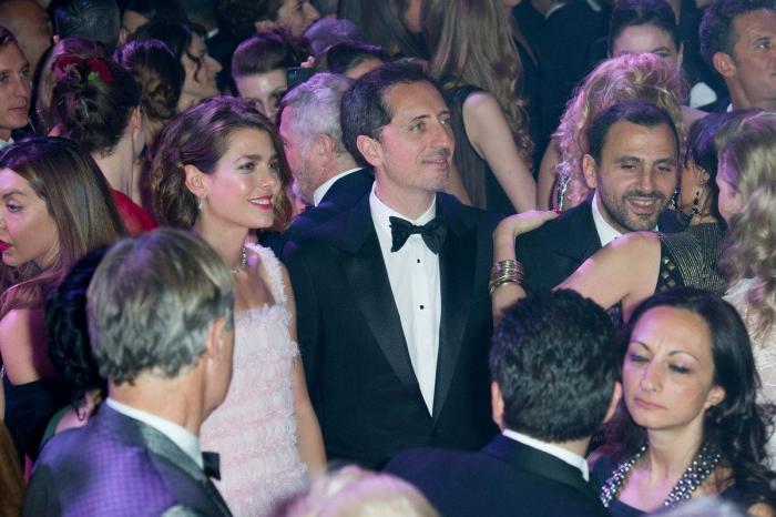 Charlene de Mónaco da a luz a una niña y al niño que será el heredero