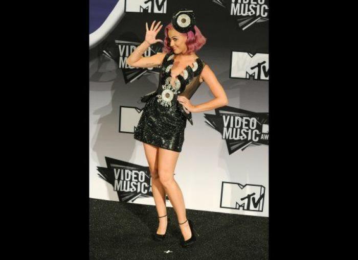 Katy Perry, obligada a retirar unos zapatos de su colección tras ser acusada de racismo