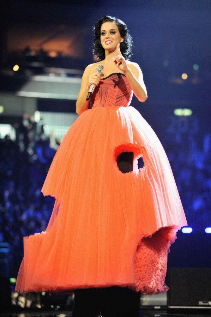 Katy Perry, obligada a retirar unos zapatos de su colección tras ser acusada de racismo