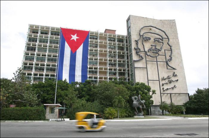 Reacciones a las declaraciones de Fernández Díaz: PSOE e IU piden su cese (VÍDEO, TUITS)