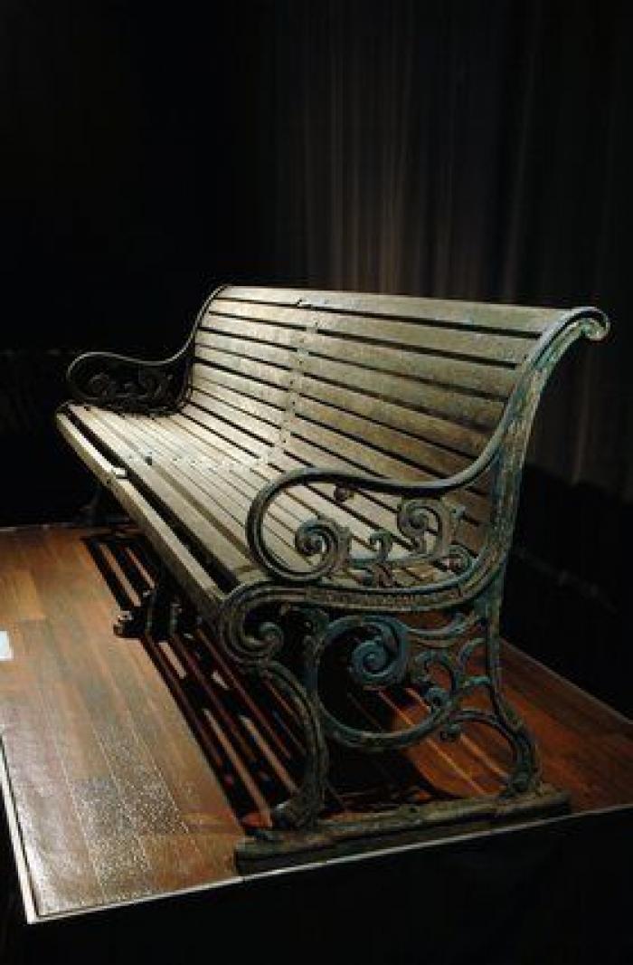 ¡Sí que cabía en la tabla! Kate Winslet recrea un final alternativo de 'Titanic'