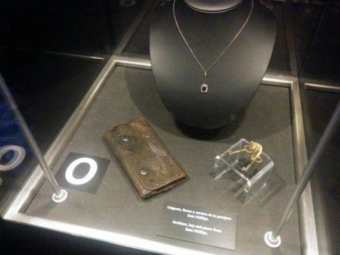 ¡Sí que cabía en la tabla! Kate Winslet recrea un final alternativo de 'Titanic'