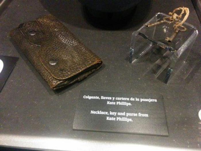 ¡Sí que cabía en la tabla! Kate Winslet recrea un final alternativo de 'Titanic'