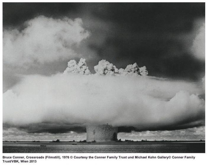 Las nubes de Mario Bros, pieza de exposición en Viena (FOTOS)