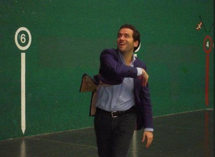 Maroto (PP): Sémper abandona la política "para estar más tiempo con su familia"