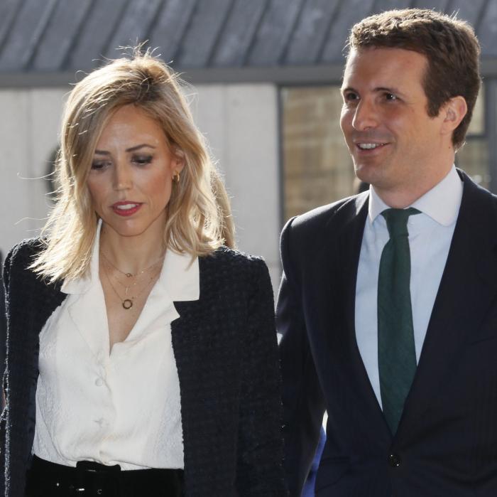 Moreno jura como presidente de la Junta prometiendo "beligerancia activa" frente a los que quieren "romper" España