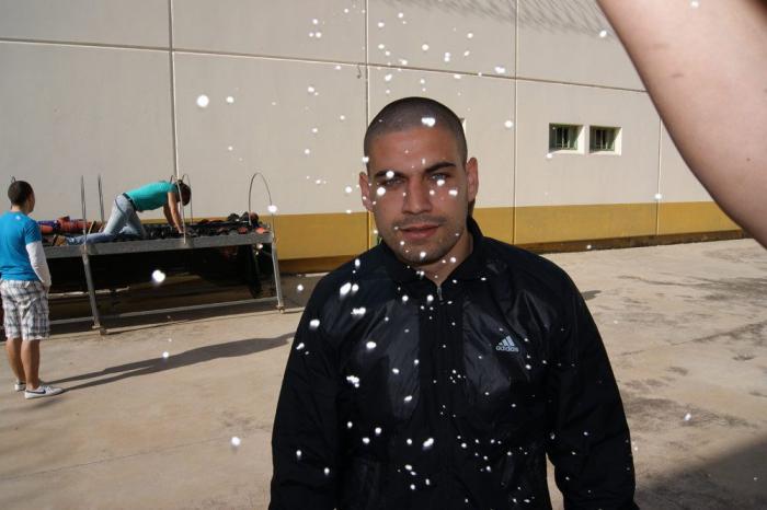 Un preso en tercer grado salva la vida a una niña que quería arrojarse al vacío en Guipúzcoa