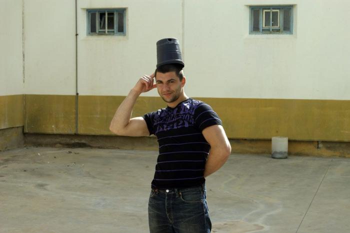 Un preso en tercer grado salva la vida a una niña que quería arrojarse al vacío en Guipúzcoa