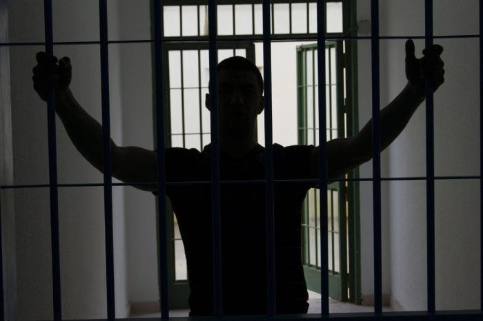 Un preso en tercer grado salva la vida a una niña que quería arrojarse al vacío en Guipúzcoa