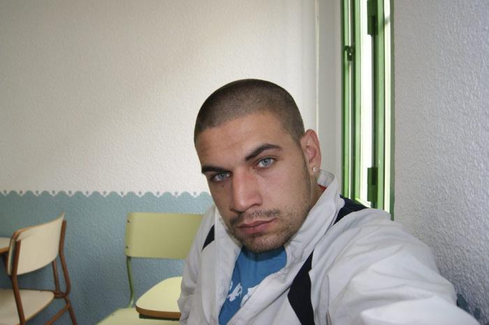 Un preso en tercer grado salva la vida a una niña que quería arrojarse al vacío en Guipúzcoa