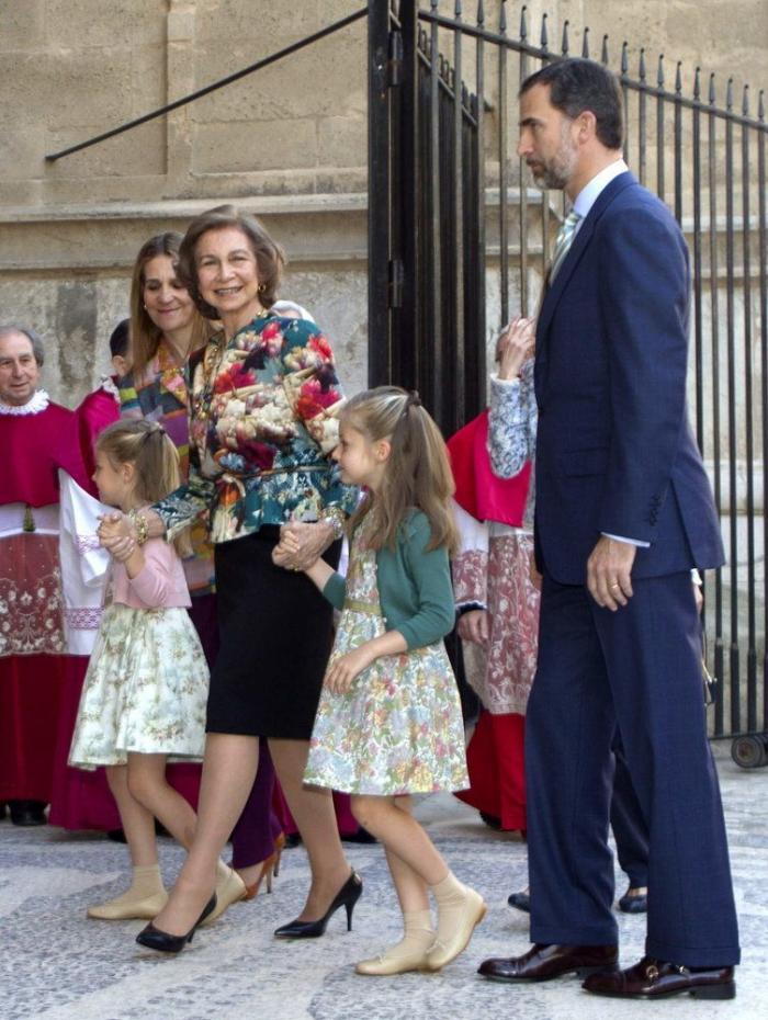 Leonor estudia chino: la infanta es portada de Hola (FOTO)
