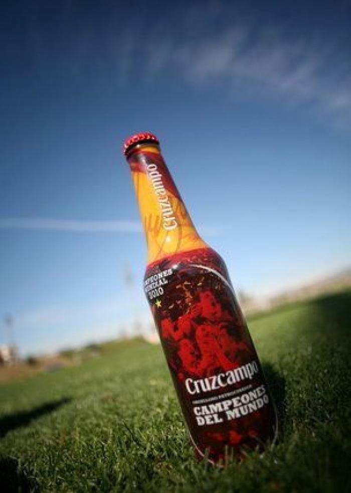 Heineken o Converse pueden quedarse sin sus estrellas rojas en Hungría