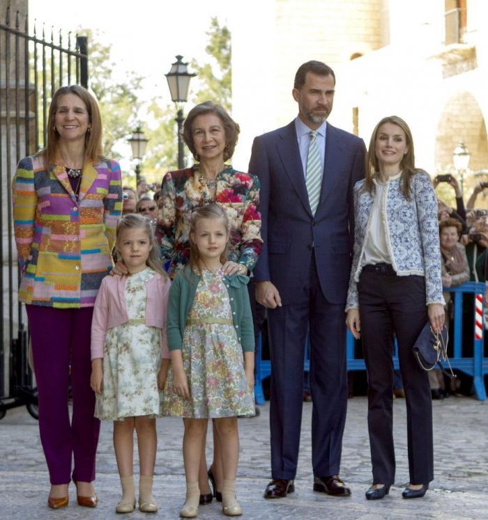 Leonor estudia chino: la infanta es portada de Hola (FOTO)