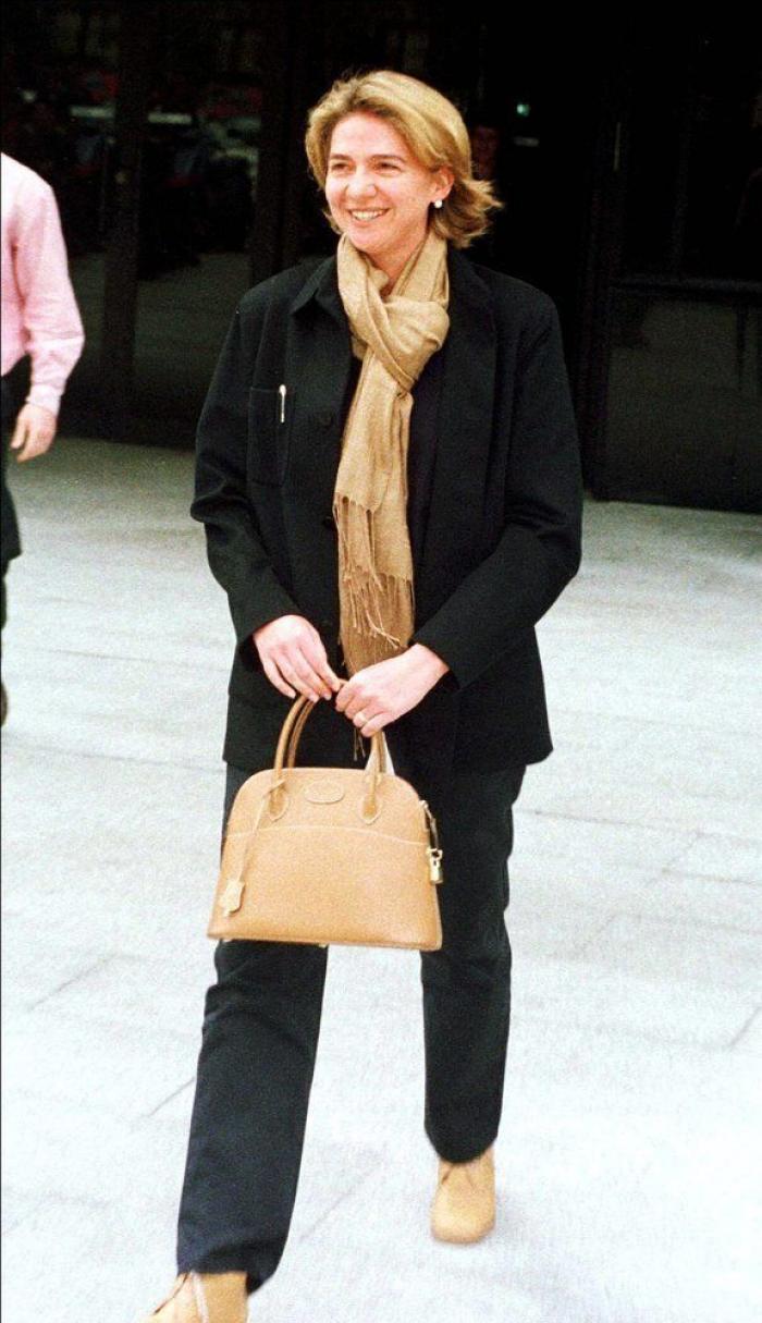 La Audiencia rebaja la fianza de la infanta de 2,6 millones a 449.525 euros