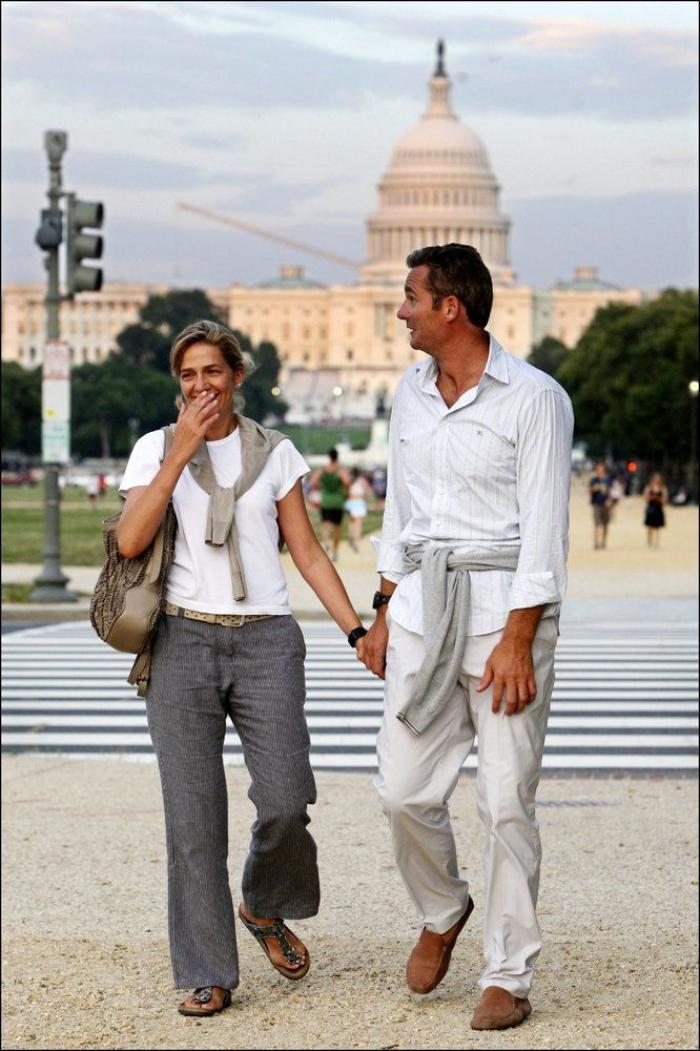 La Audiencia rebaja la fianza de la infanta de 2,6 millones a 449.525 euros