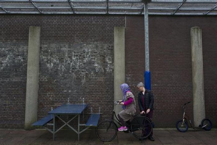 Buxadé carga contra el Gobierno en un tuit, pero no se da cuenta de un pequeño-gran detalle