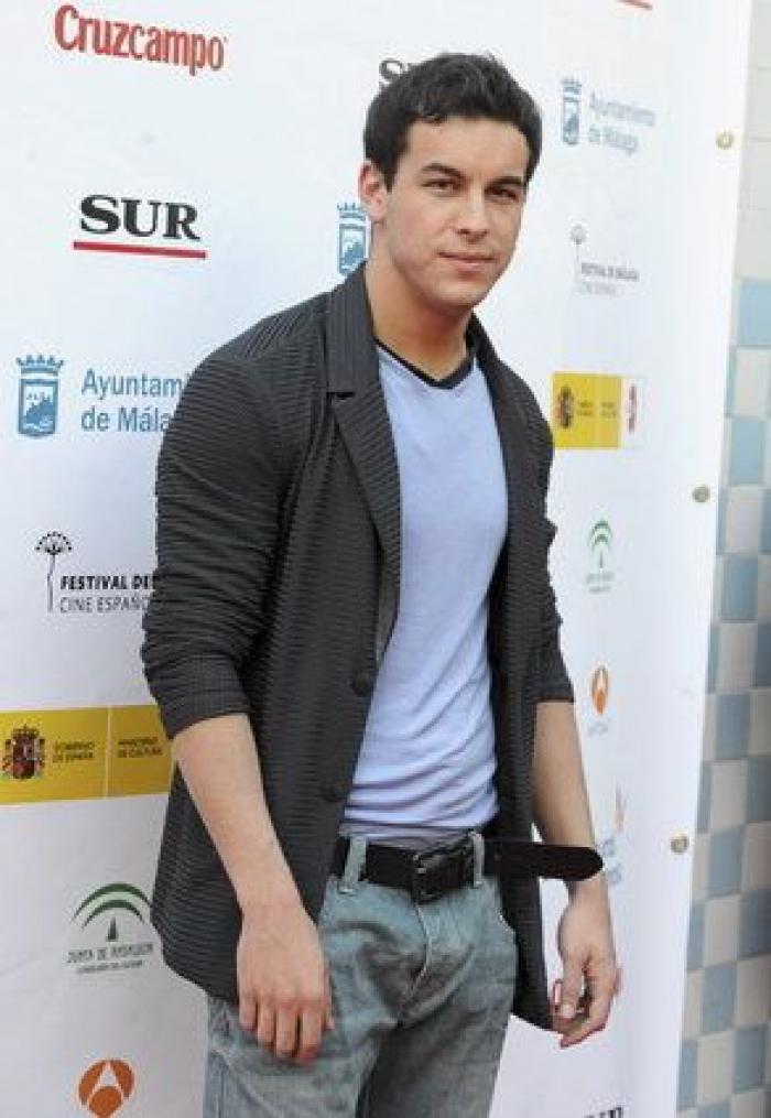 Cuántos años tienen los padres de Mario Casas