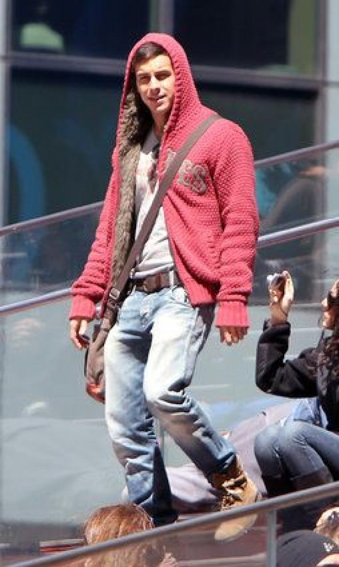 Cuántos años tienen los padres de Mario Casas