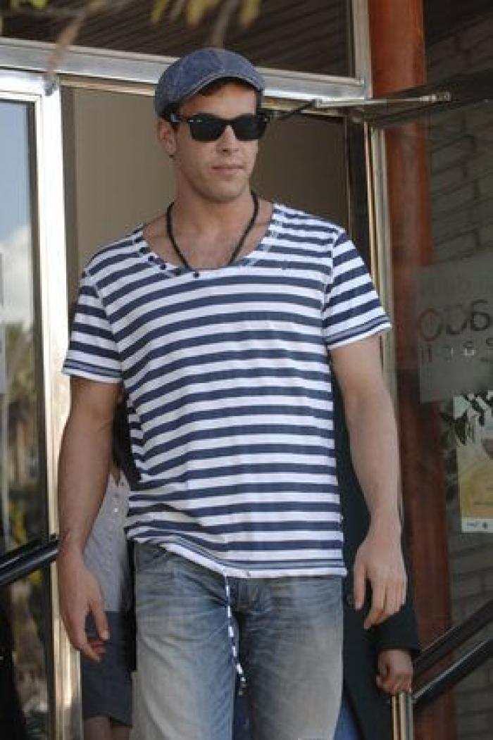 Cuántos años tienen los padres de Mario Casas