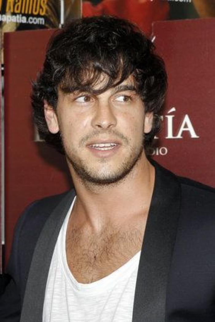 Cuántos años tienen los padres de Mario Casas