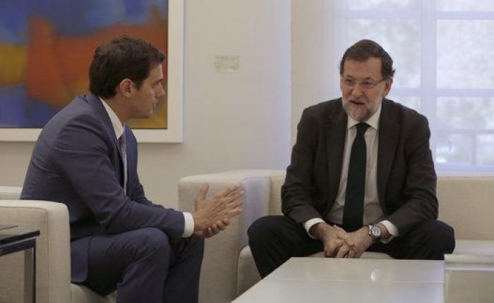 Rivera muestra a Rajoy su "firme apoyo" para que "se cumplan las leyes"
