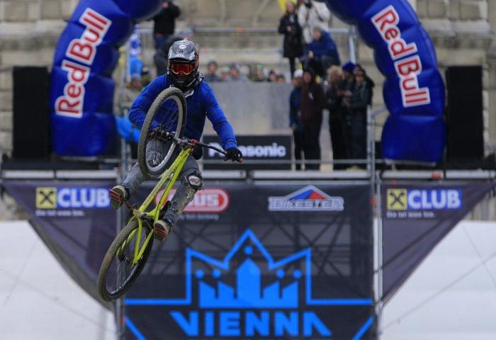 Las mejores imágenes del Red Bull Vienna Air King de Mountain Bike (FOTOS)