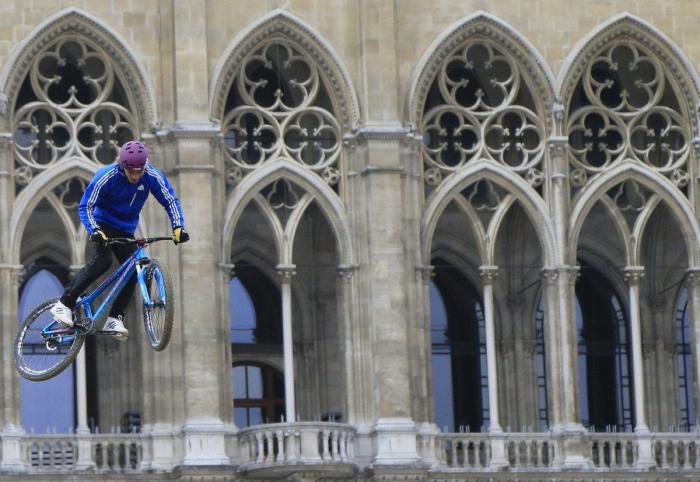 Las mejores imágenes del Red Bull Vienna Air King de Mountain Bike (FOTOS)