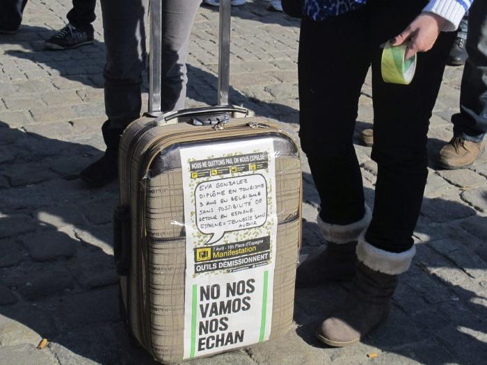 Centenares de jóvenes españoles denuncian en países de todo el mundo su "exilio forzoso"