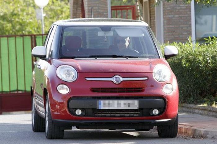 La reacción de Isa Pantoja al escuchar la llamada de su madre a 'Sálvame'