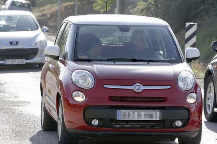 La reacción de Isa Pantoja al escuchar la llamada de su madre a 'Sálvame'