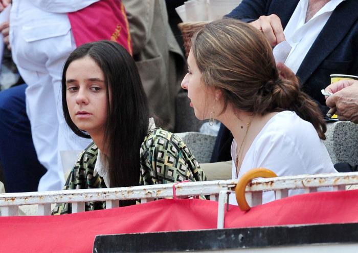 Una experta en estética política señala lo que hacía realmente Victoria Federica en esta escena