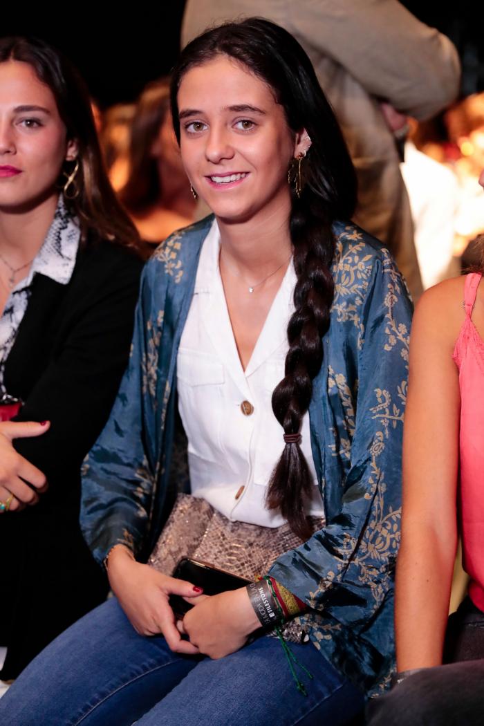 Una experta en estética política señala lo que hacía realmente Victoria Federica en esta escena